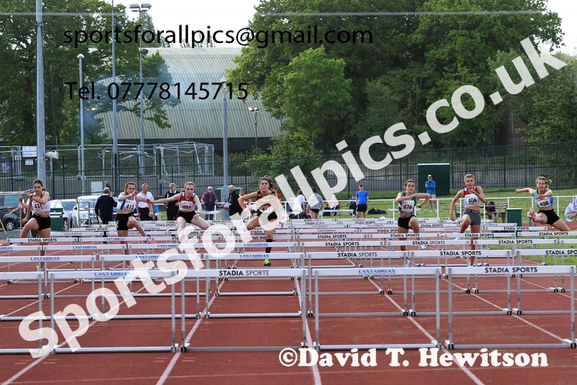 Women and Girls hurdles, 2022 North Eastern Track and Field Champs., Middlesbrough. David T. Hewitson/Sports for All Pics